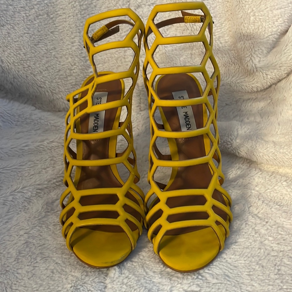 Steve Madden shoes